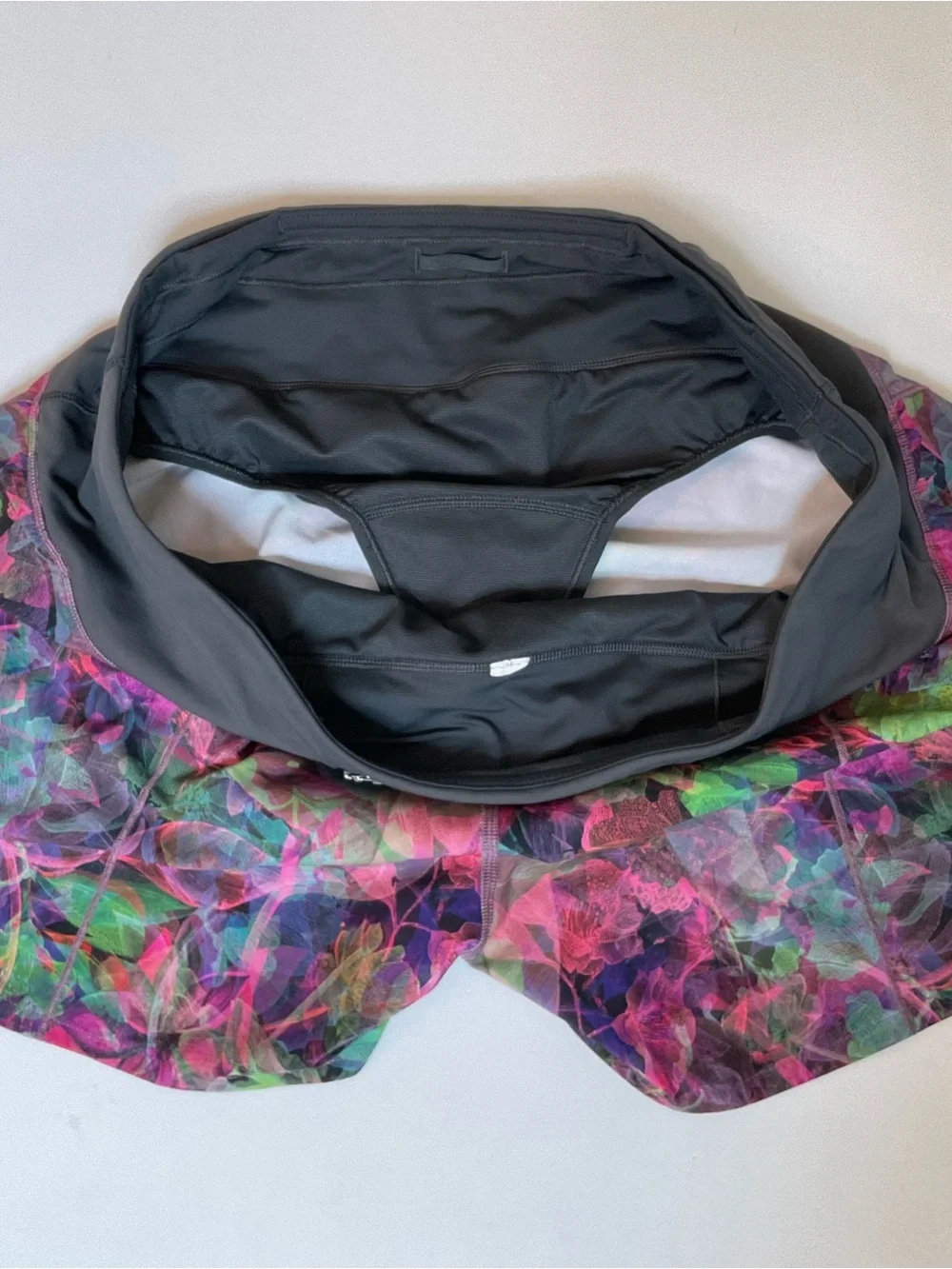 Lululemon Speed Up MR Lined Short 12